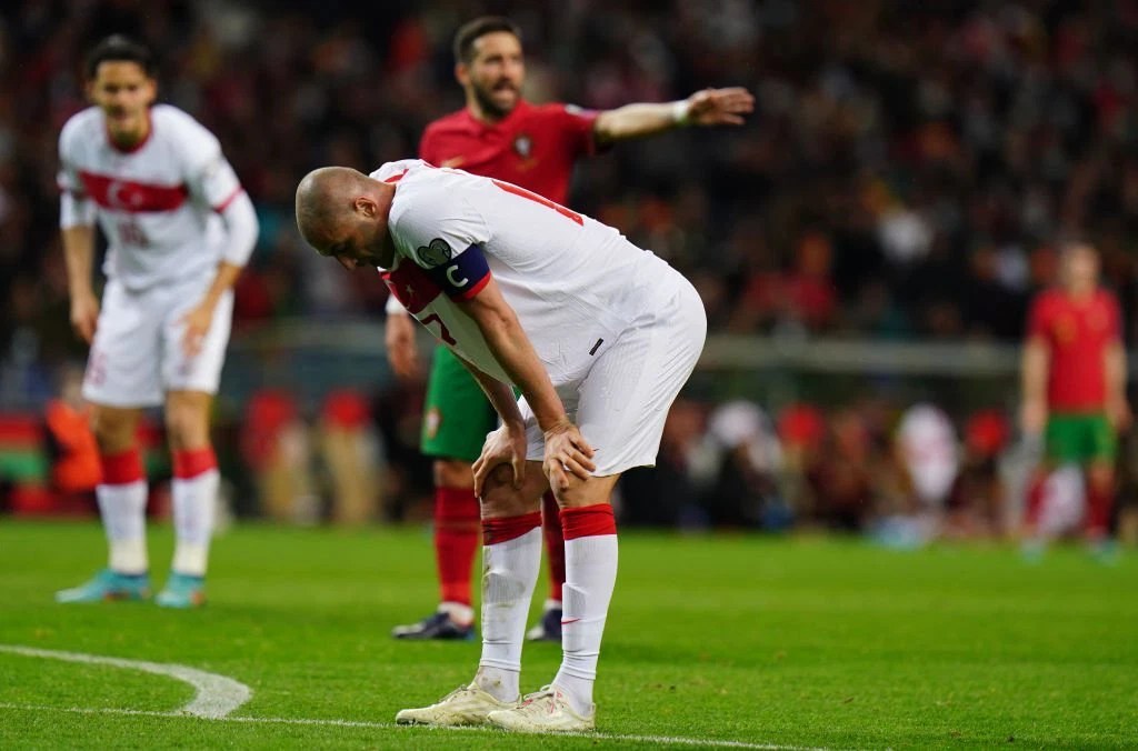 Dẫn trước 2 bàn, Bồ Đào Nha vẫn trải qua những phút cuối cực &quot;đau tim&quot; để vào chung kết tranh vé vớt World Cup - Ảnh 9.