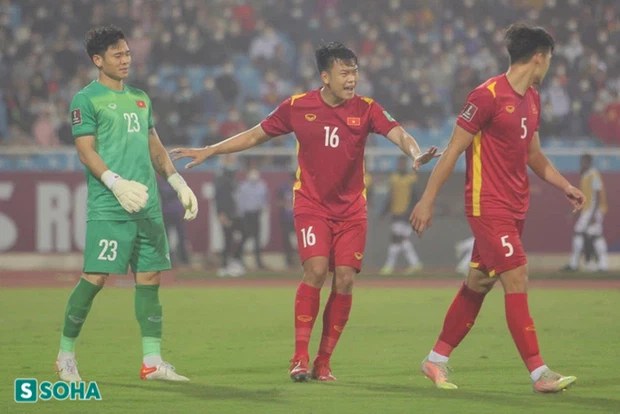 NÓNG: HLV Park Hang-seo chia tay 2 học trò sau trận thua Oman, chốt danh sách đấu Nhật Bản - Ảnh 1.