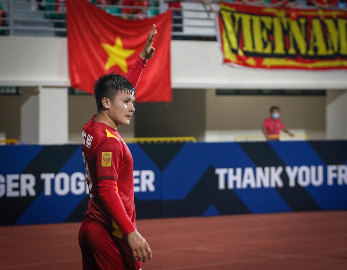 Giá trị cầu thủ Việt Nam tăng kỷ lục: Quang Hải giá 10 tỷ đồng!