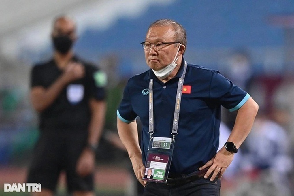 HLV Park Hang Seo tuyên bố bất ngờ về khả năng dẫn dắt tuyển Thái Lan - 1